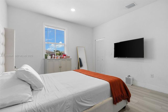 1387 SE 26th Ter, Homestead, FL 33035