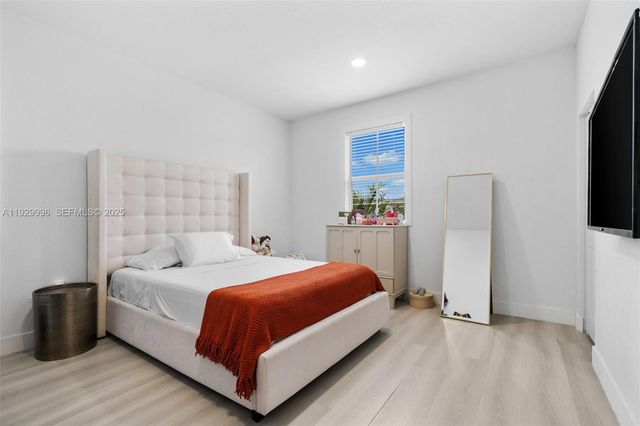 1387 SE 26th Ter, Homestead, FL 33035