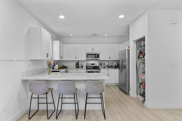 1387 SE 26th Ter, Homestead, FL 33035