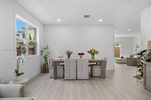 1387 SE 26th Ter, Homestead, FL 33035