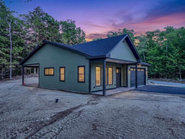 106 Ski Lift Lane, Plymouth, NH 03264