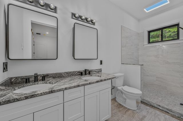 106 Ski Lift Lane, Plymouth, NH 03264