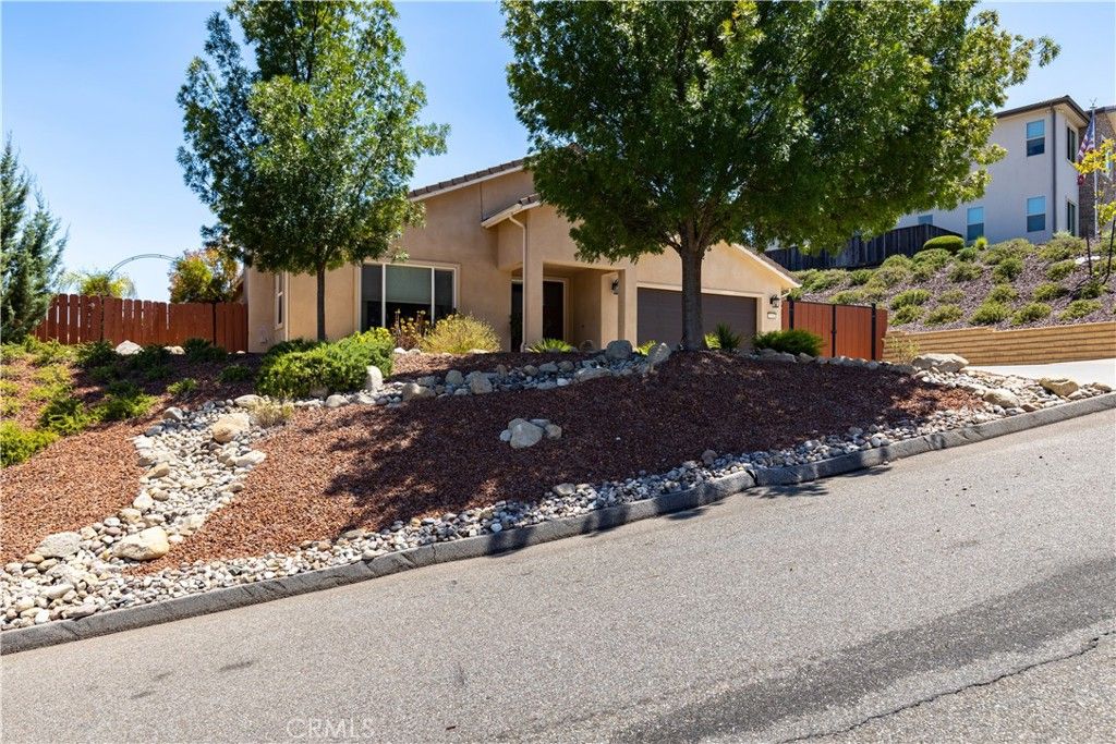Image 3 of property listing at 2740 Edgewood Court, Paso Robles, CA 93446