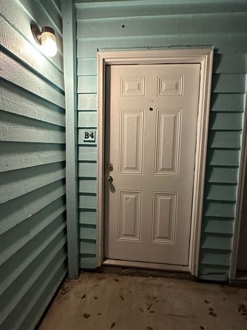 405 Cambridge Cir Apt B4, Murrells Inlet, SC 29576