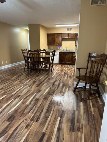 405 Cambridge Cir Apt B4, Murrells Inlet, SC 29576