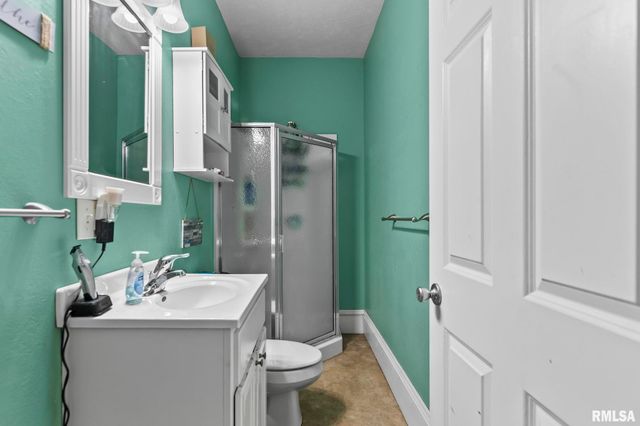 135 N STATE Street, Springfield, IL 62702