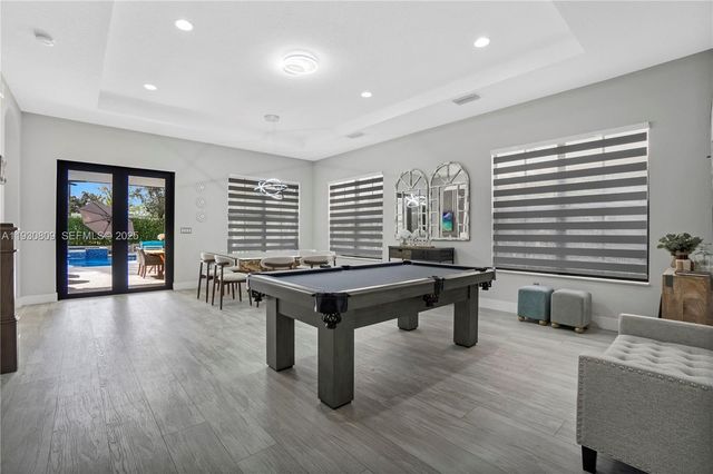 8348 NW 26th Ct, Cooper City, FL 33024