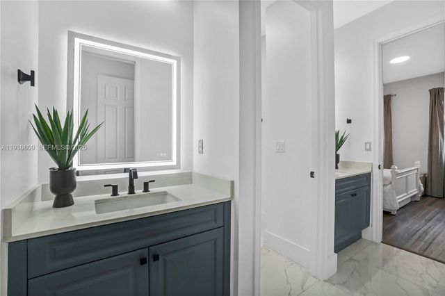 8348 NW 26th Ct, Cooper City, FL 33024