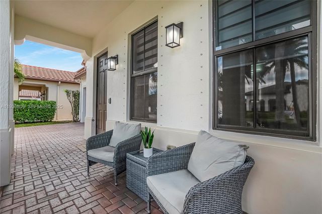 8348 NW 26th Ct, Cooper City, FL 33024