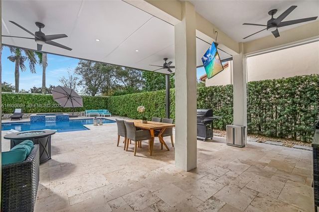 8348 NW 26th Ct, Cooper City, FL 33024