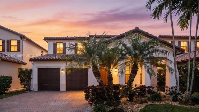 8348 NW 26th Ct, Cooper City, FL 33024