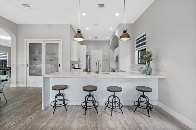 8348 NW 26th Ct, Cooper City, FL 33024