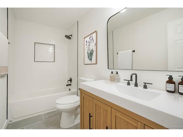 2216 Apple Ave, Greeley, CO 80631