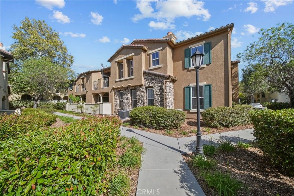 17985 Lost Canyon Road 122, Canyon Country, CA 91387 — exterior