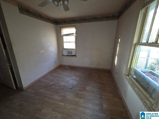 525 CRUMLEY CHAPEL ROAD, Birmingham, AL 35214