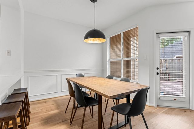 7 S Avonlea Circle, Spring, TX 77382