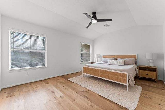 7 S Avonlea Circle, Spring, TX 77382