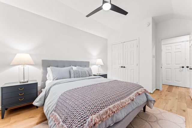 7 S Avonlea Circle, Spring, TX 77382