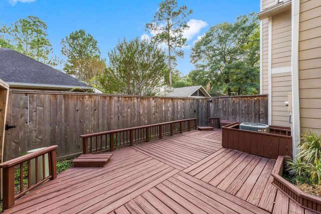 7 S Avonlea Circle, Spring, TX 77382