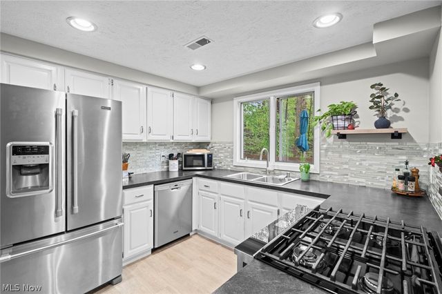 4542 Briarcliff Trail, Copley, OH 44321