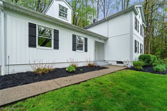 4542 Briarcliff Trail, Copley, OH 44321