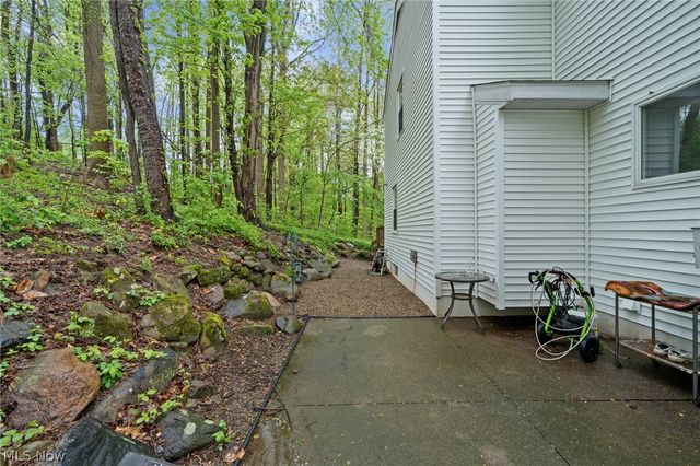 4542 Briarcliff Trail, Copley, OH 44321