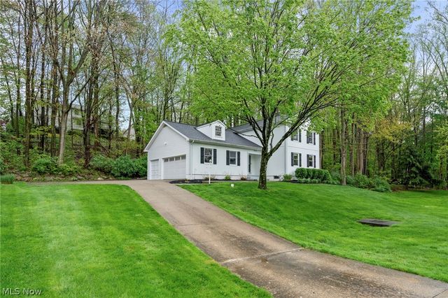 4542 Briarcliff Trail, Copley, OH 44321