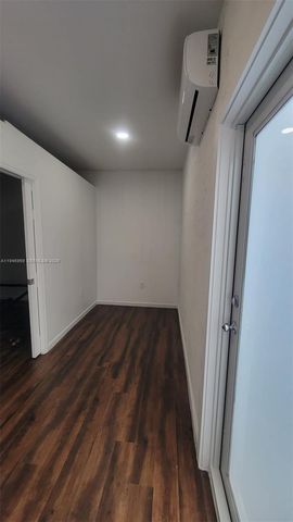 10172 SW 159th Ave, Miami, FL 33196