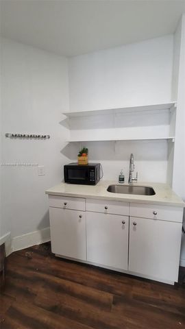 10172 SW 159th Ave, Miami, FL 33196