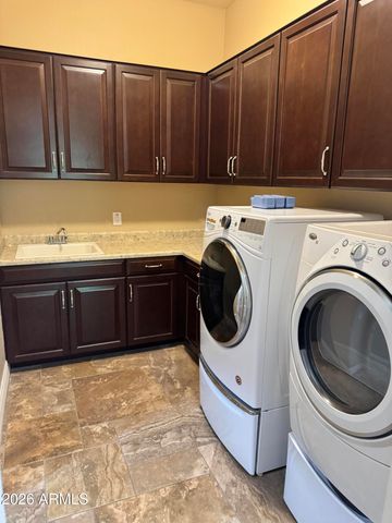 10130 E TUPELO Avenue E, Mesa, AZ 85212
