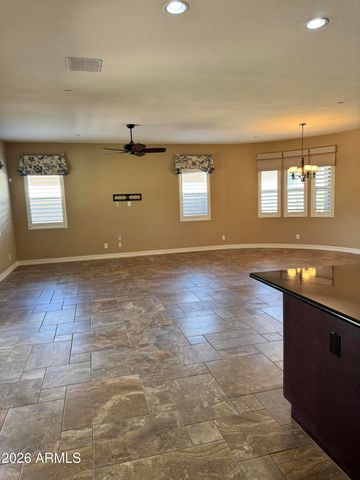 10130 E TUPELO Avenue E, Mesa, AZ 85212