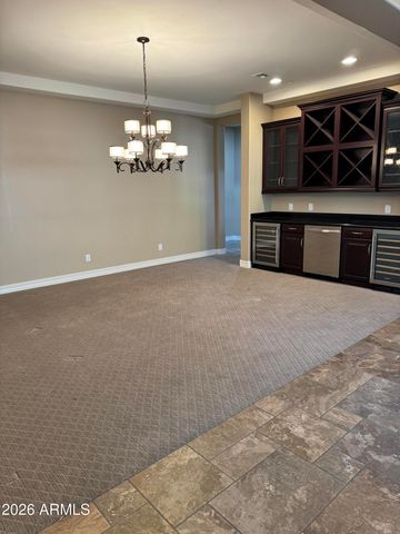 10130 E TUPELO Avenue E, Mesa, AZ 85212