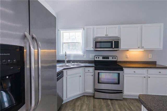 46 Brandish Drive, Newnan, GA 30263