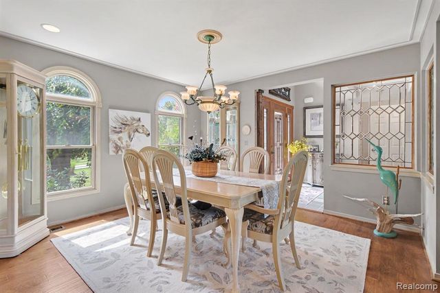 27800 Van Horn Road, New Boston, MI 48164