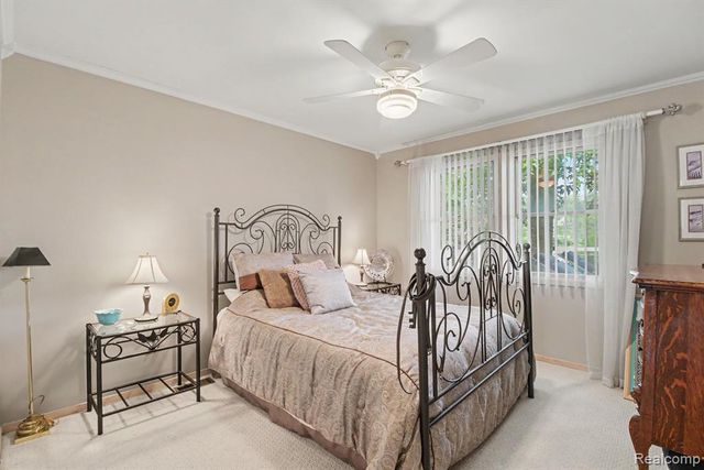 27800 Van Horn Road, New Boston, MI 48164