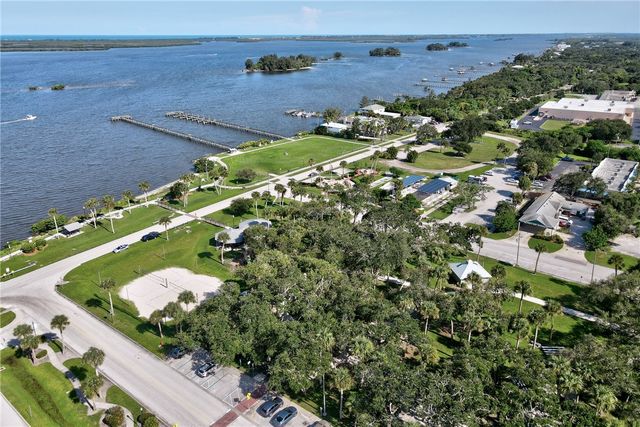 380 Bayfront Terrace, Sebastian, FL 32958