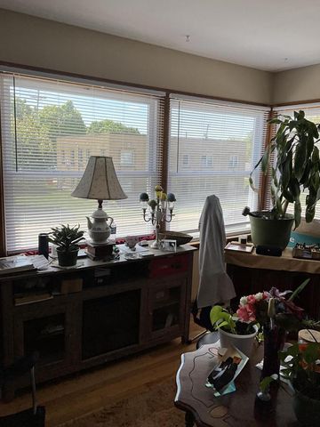 6050 Appleton AVENUE, Milwaukee, WI 53210