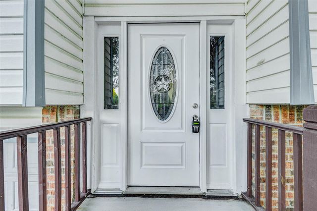 8622 Connaught Garden Drive, Houston, TX 77083