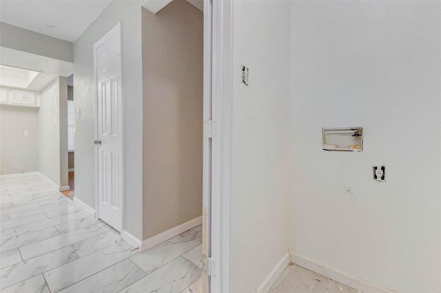 8622 Connaught Garden Drive, Houston, TX 77083