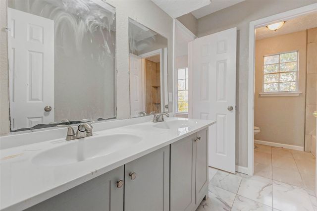 8622 Connaught Garden Drive, Houston, TX 77083