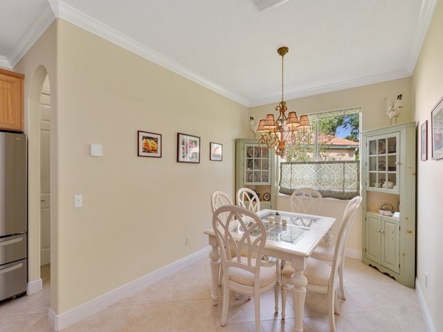 4180 E 16th Square, Vero Beach, FL 32967