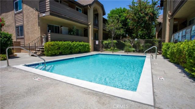 14835 Sherman Way 3, Van Nuys, CA 91405