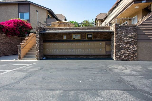 14835 Sherman Way 3, Van Nuys, CA 91405
