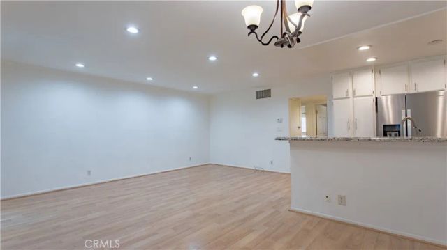14835 Sherman Way 3, Van Nuys, CA 91405