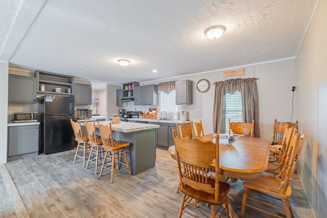 2504 Winchester Hwy, Kelso, TN 37348