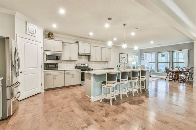 5704 Miravista Way, Hoschton, GA 30548