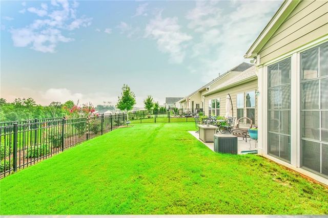 5704 Miravista Way, Hoschton, GA 30548