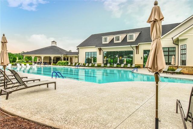 5704 Miravista Way, Hoschton, GA 30548