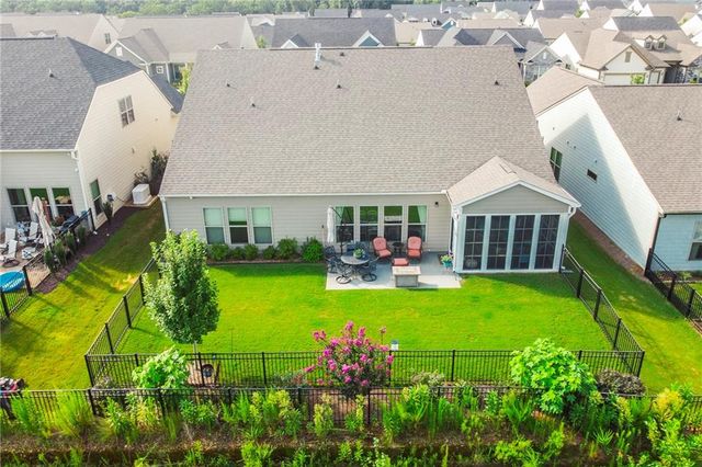 5704 Miravista Way, Hoschton, GA 30548