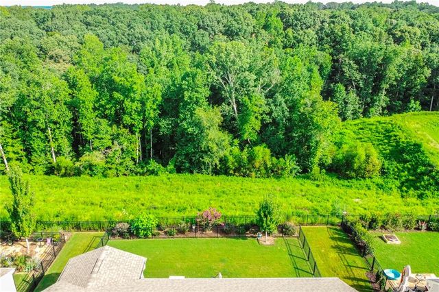 5704 Miravista Way, Hoschton, GA 30548